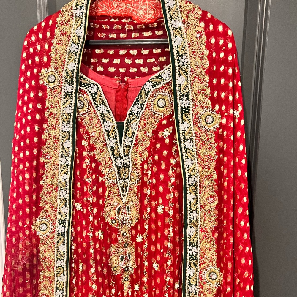 Pre-loved Exclusive Pakistani Designer Anarkali.